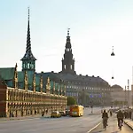 Cozy 2-bedroom apartment in downtown Copenhagen